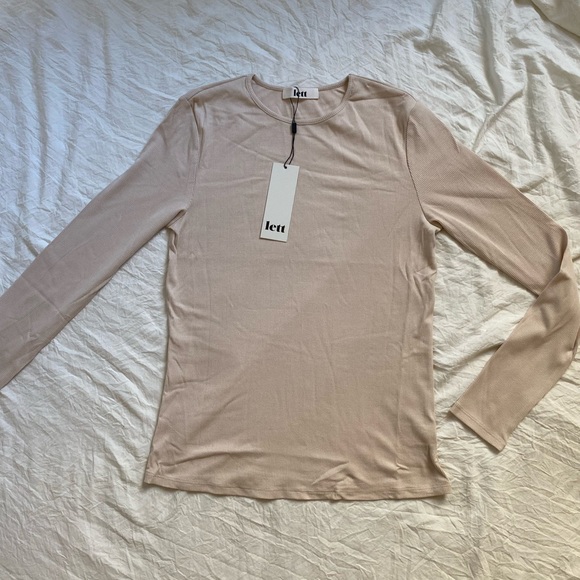 LETT two piece lounge wear - Picture 3 of 10